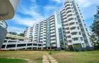 3 Bed Apartment with En Suite in Lavington - 1