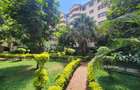3 Bed Apartment with En Suite at Hatheru Road - 2