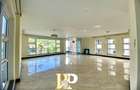 4 Bed Apartment with En Suite in General Mathenge - 2
