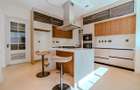 5 Bed Villa with En Suite in Runda - 6