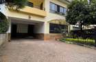 5 Bed Townhouse with En Suite at Gitanga Road - 1