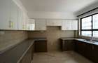 3 Bed Apartment with En Suite at Hatheru Road - 1