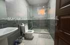 3 Bed Apartment with En Suite at Parklands - 7