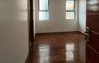Serviced 3 Bed Apartment with En Suite in Riverside - 10