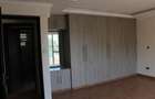 2 Bed Apartment with Gym in Parklands - 10