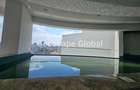 4 Bed Apartment with En Suite in Riverside - 17