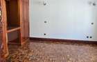 3 Bed Apartment with En Suite at Riverside Drive - 10