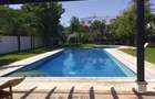 4 Bed Townhouse with En Suite in Nyali Area - 2