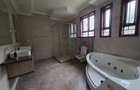 6 Bed Villa with En Suite in Lavington - 11