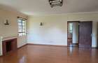 4 Bed House with En Suite in Runda - 6