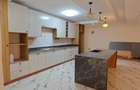 10 Bed House with En Suite in Karen - 4
