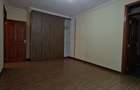 3 Bed Apartment with En Suite in Riverside - 11