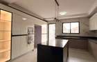5 Bed Apartment with En Suite in Kilimani - 9