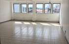 600 ft² Commercial Property with Service Charge Included at Baricho Road - 3