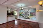 4 Bed Apartment with En Suite in Riverside - 4