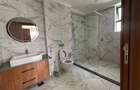 3 Bed Apartment with En Suite in Westlands Area - 14