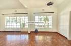 4 Bed House with En Suite in Lavington - 3