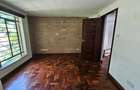 5 Bed Townhouse with En Suite in Kitisuru - 6