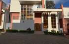 5 Bed Townhouse with En Suite at Lavington - 1