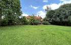 4 Bed House with En Suite in Runda - 1