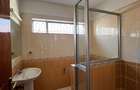 4 Bed Townhouse with En Suite in Spring Valley - 10