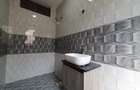 4 Bed Apartment with En Suite at Parklands - 12