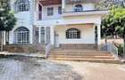 5 Bed Townhouse with En Suite in Lavington - 1