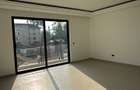 3 Bed Apartment with Gym in Brookside - 4