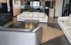 Furnished 4 Bed Apartment with En Suite in Riverside - 19