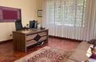 5 Bed Villa with En Suite in Lake View - 19