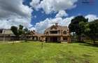 5 Bed Townhouse with En Suite in Runda - 2