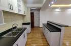 3 Bed Apartment with Swimming Pool in Kilimani - 18