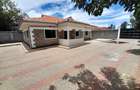 3 Bed House with En Suite at Rimpa Road - 1