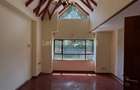 5 Bed Townhouse with En Suite in Lavington - 6