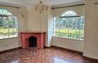 4 Bed Townhouse with En Suite at Lavington Road - 7