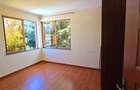 5 Bed Townhouse with En Suite at Lavington Road - 14