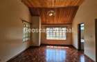 5 Bed Townhouse with En Suite in Lavington - 4