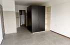 2 Bed Apartment with En Suite in Riverside - 13