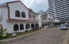 5 Bed Townhouse with En Suite at Kilimani - 6