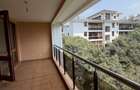 3 Bed Apartment with En Suite at Riverside Drive - 7