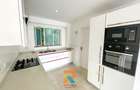2 Bed Apartment with En Suite in Rhapta Road - 8