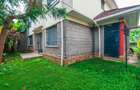 4 Bed Townhouse with En Suite at Queen Estate Road - 16