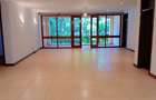 3 Bed Apartment with En Suite in Riverside - 1