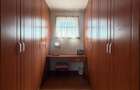 4 Bed Townhouse with En Suite in Lavington - 11