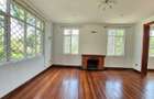 5 Bed House with En Suite in Rosslyn - 3