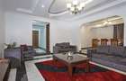 6 Bed House with En Suite at Hillcrest Dr - 2