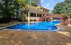 3 Bed Apartment with En Suite in Riverside - 14