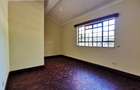 4 Bed House with En Suite at Mountain View - 15