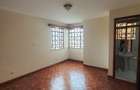 3 Bed Apartment with En Suite in Riverside - 6