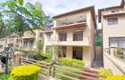 5 Bed Townhouse with En Suite at Lavington Green - 4
